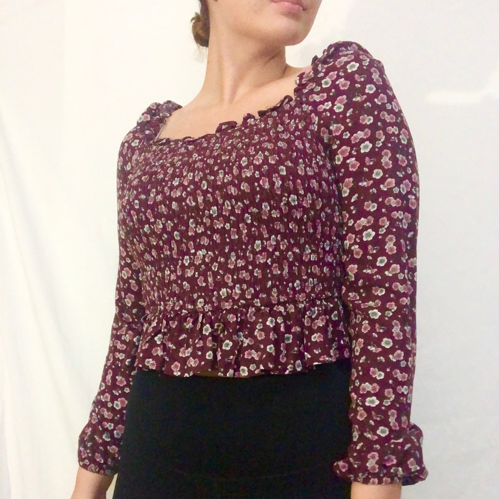 Ruffle Blouse•Floral